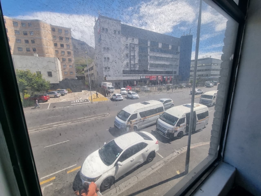 To Let 2 Bedroom Property for Rent in Observatory Western Cape